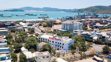 Khách Sạn Nhìn Từ Trên Cao