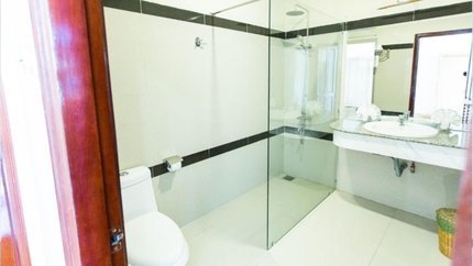 Phòng Tắm Hiện Đại