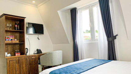 Phòng Superior King Khách sạn 3* Hodota The Blessed Virgin Dalat