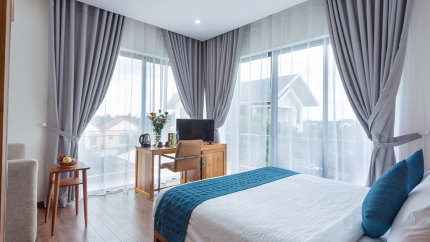 Grand Deluxe Double Room with River View Hoi An Reverie Villas 3*