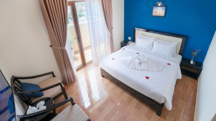 Phòng Superior Double/Twin with Balcony khách sạn Hoi An Rose Garden