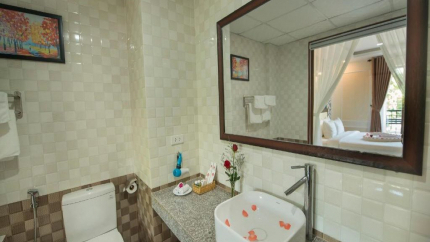 Phòng vệ sinh Deluxe Double?Twin with Balcony Rose Garden Hội An