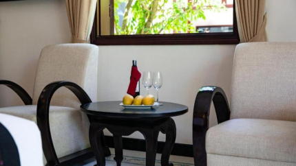 Biệt Thự Suite Charm Nhìn Ra Vườn