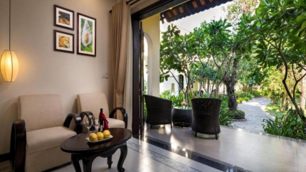 Biệt Thự Suite Charm Nhìn Ra Vườn