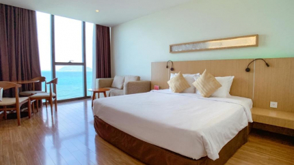 Phòng Full Ocean View Studio Holi Panorama Hotel 4 Sao