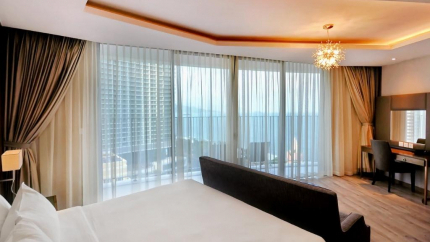 Phòng Grand Studio Panoramic Ocean View Tại Holi Panorama Nha Trang Hotel 4 Sao