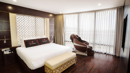 Executive Spa Suite Beachfront