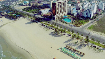 Holiday Beach Danang Hotel & Spa