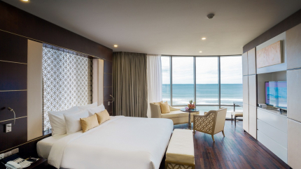 Junior Spa Suite Beachfront
