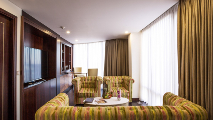 President Spa Suite Beachfront