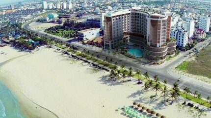 Bao quát khách sạn từ xa