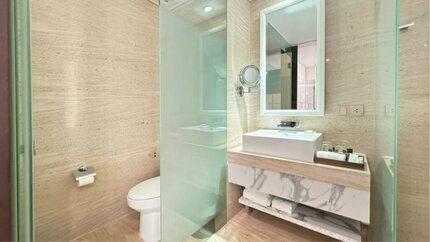 Nhà tắm đủ tiện nghi