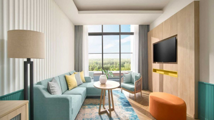 One King One Bed Room Suite Smoking