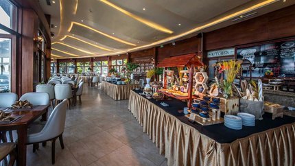 Quầy line buffet đa dạng