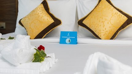 Trang trí giường ngủ cho honeymoon