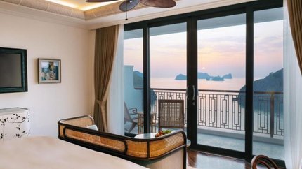 Căn phòng với góc nhìn hướng ra biển