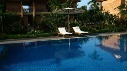 Hồ bơi Hue Riverside Boutique Resort Spa 11
