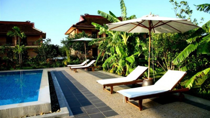 Hồ bơi Hue Riverside Boutique Resort Spa 25