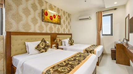 Phòng Premier Double tại khách sạn Hùng Anh