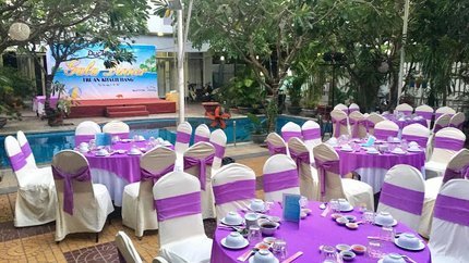 Tổ chức tiệc ngoài trời
