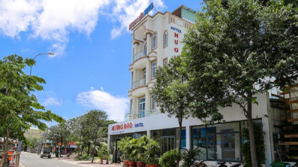 Hương Đào Hotel