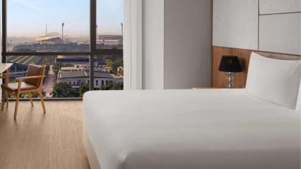 Phòng Club tại Hyatt Regency West Hanoi