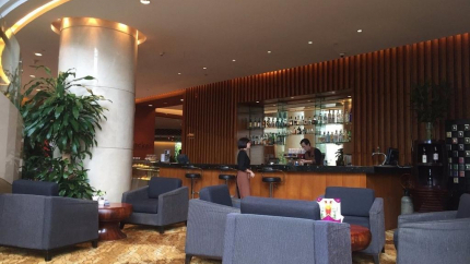 Sky Bar tại khách sạn Hyatt Regency Hà Nội