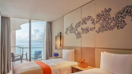 1 King 1 Twin Residence Ocean View