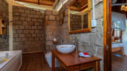 Phòng tắm tại Island Lodge Phú Quốc Resort