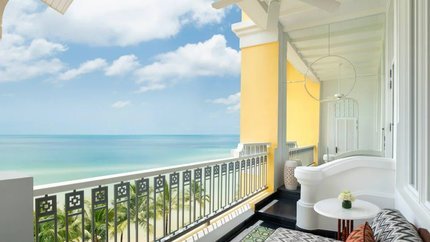 Ban công hướng biển