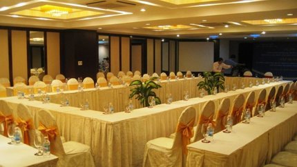 Phòng hội nghị với sức chứa lớn