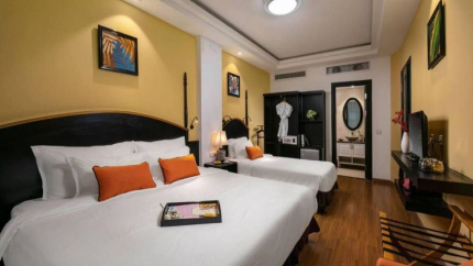 Phòng Deluxe Family Khách sạn Kén By Connek Hanoi