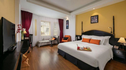 Junior Suite Double Khách sạn Kén By Connek Hanoi