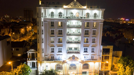Khách sạn 3MG Lakeside Hải Phòng over view