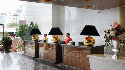 Quầy Lễ Tân Khách sạn A&Em 44 Phan Bội Châu