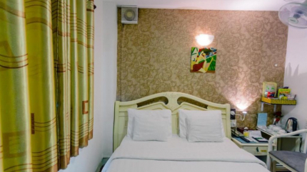 Phòng Tiêu Chuẩn Khách sạn A25 22 Nguyễn Cư Trinh 2*