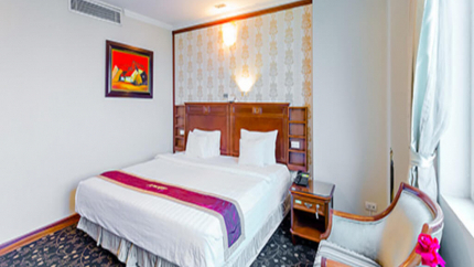 Phòng Sang Trọng Hướng Công Viên