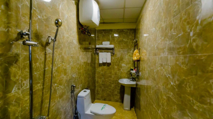 Nhà Vệ Sinh Phòng Cao Cấp