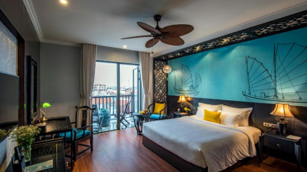 Executive Deluxe City & Pool View