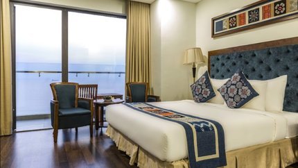 Cửa số view trực diện biển