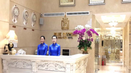 Blue Diamond Signature Sài Gòn