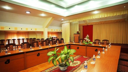 Phòng họp khách sạn Hoàng Yến Đà Lạt