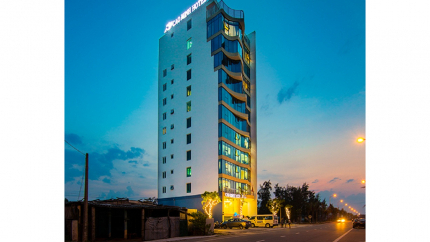 Z Ks Nhin Tu Ngoai 1 165021