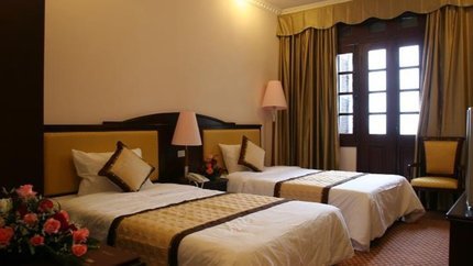 Tone màu nóng ấm làm chủ đạo