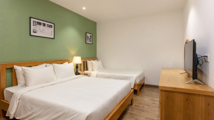 Phòng Deluxe Triple Tại Đại Nam Hotel Sài Gòn