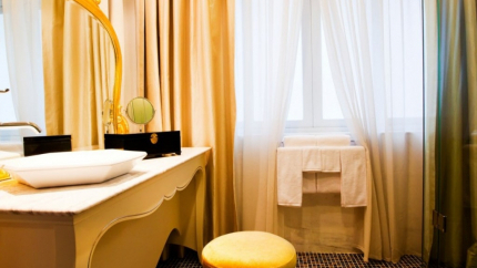 Phòng Tắm L'Opera Grand Deluxe