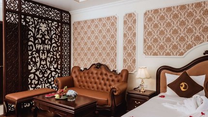 Hoạ tiết trong phòng nổi bật, hợp với không gian phòng