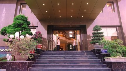 Cổng vào khách sạn