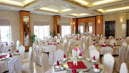 Nhà hàng Golden Halong Hotel