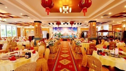 Không gian nhà hàng tại khách sạn